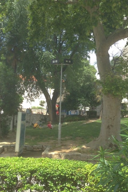 Grgur Ninski – Zlatna vrata, Split