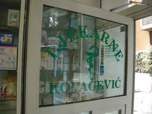 Ljekarna Kovačević (kvart Mertojak)