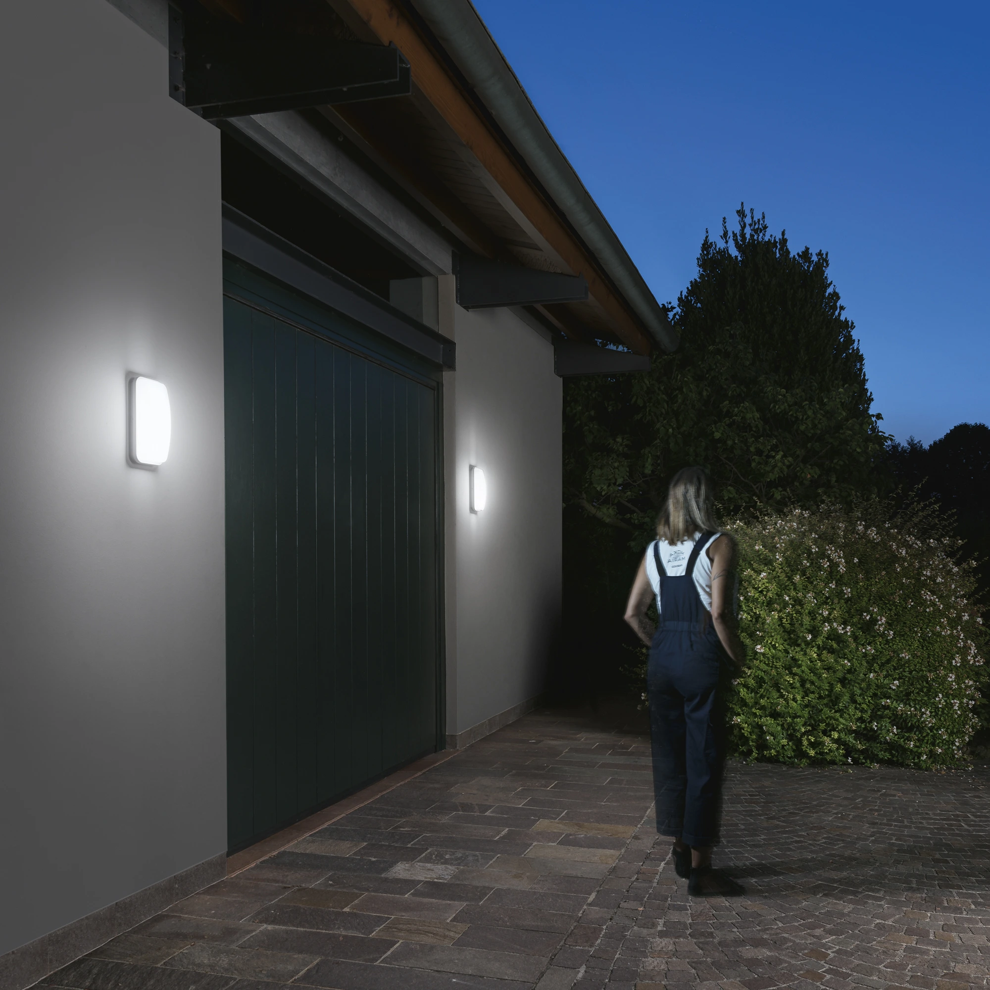 Intec LED plafonjera sa senzorom SHELLY 20W 4000K PC Bijela - Slika 2